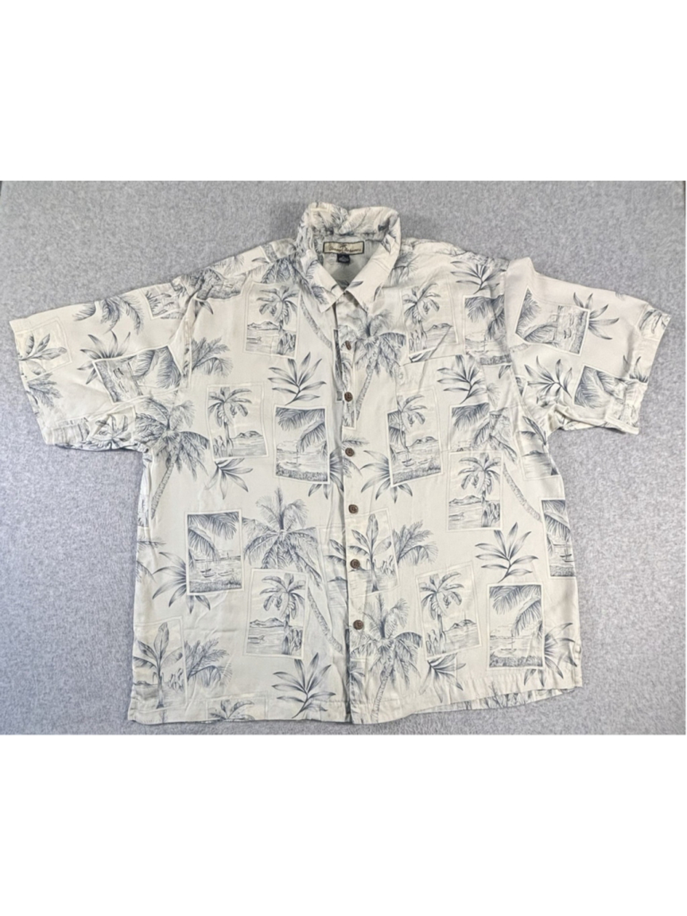 Tommy Bahama XL 100% Silk Hawaiian Camp Shirt Palm Tree Beach Print
